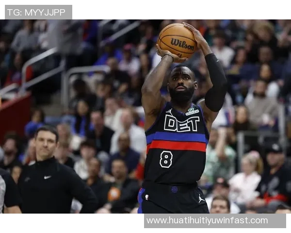 小哈达威表现出色12投7中砍下26分三分球命中率五成助球队奋战不息