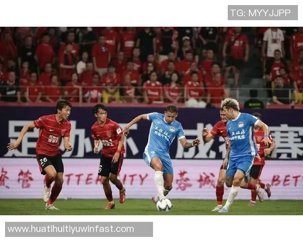 2025年中国足协青少年足球锦标赛男子16强球队团结一心共创辉煌时刻